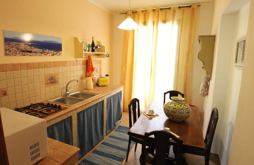 B&B Il Rais ตราปานี ภายนอก รูปภาพ